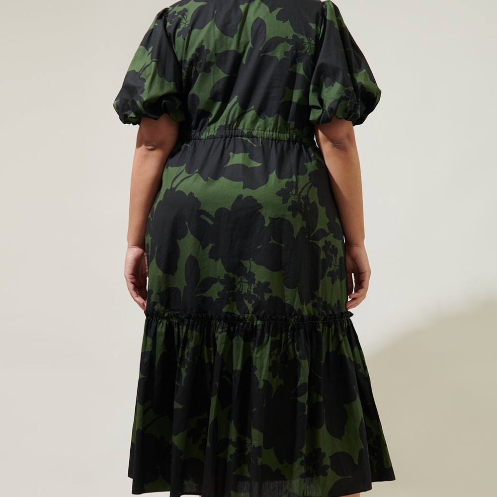 Sugarlips Green and Black Floral Midi Dress - Picture 5 of 9